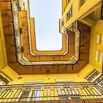 Real Apartments Lovag