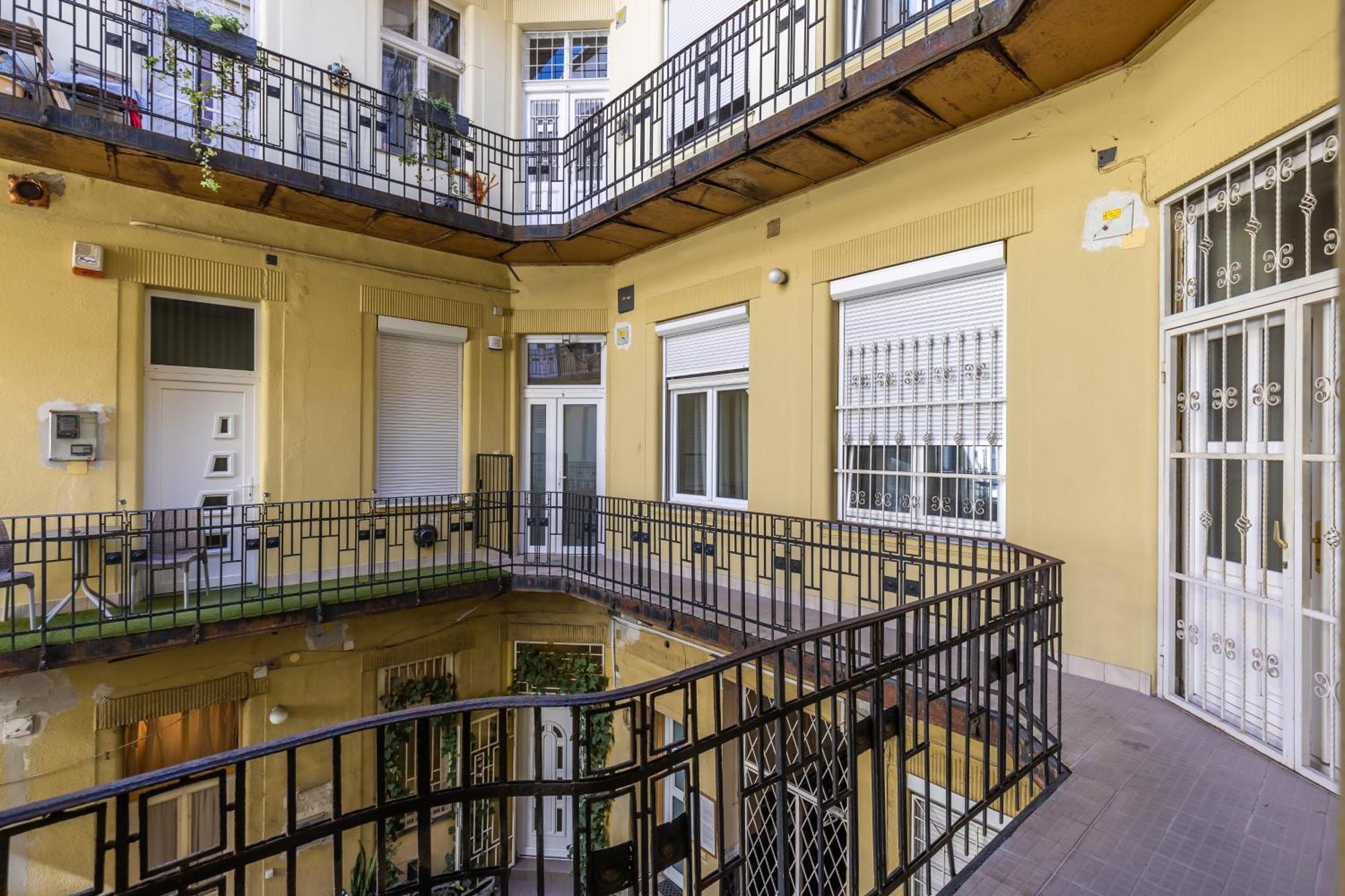 Apartment Real Lovag Budapest